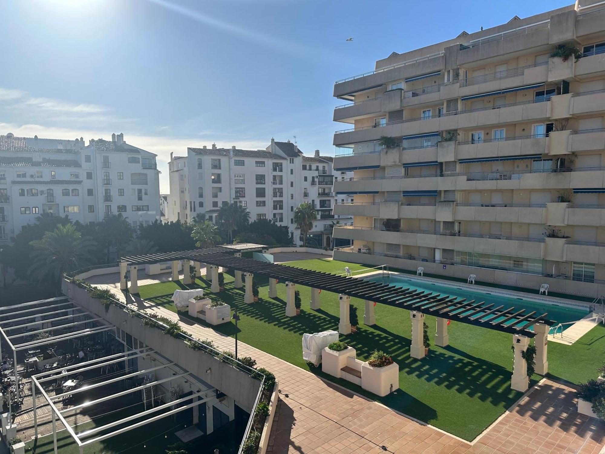 Letsmarbella - Grand 3br Corner - Marina Banus Apartamento Marbella