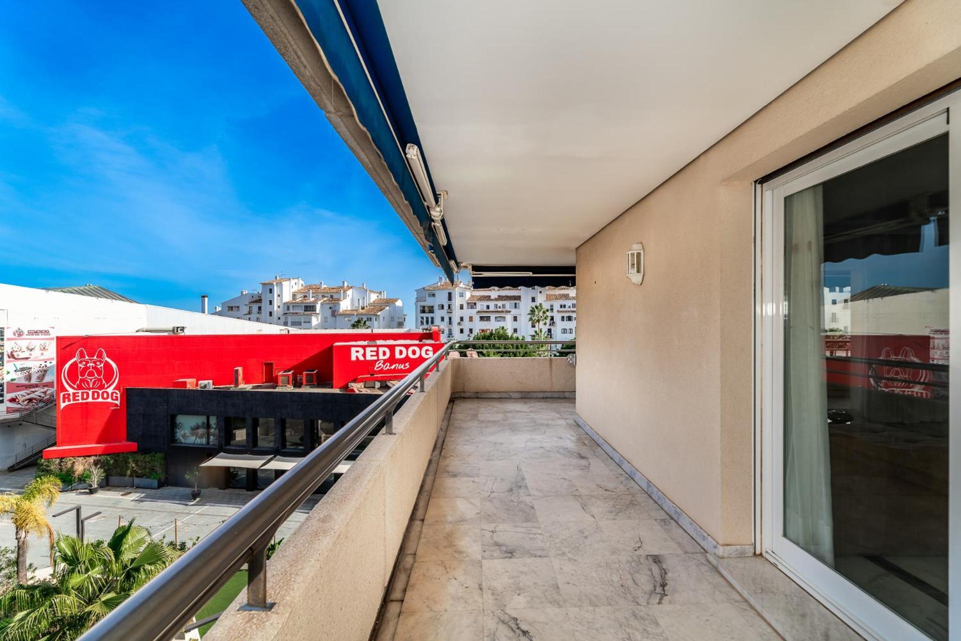 Letsmarbella - Grand 3br Corner - Marina Banus